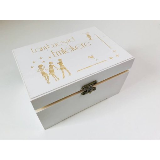 leanybucsus-emlek-doboz