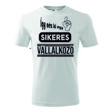 polo-igy-nez-ki-egy-sikres-vallalkozo-feher-fekete